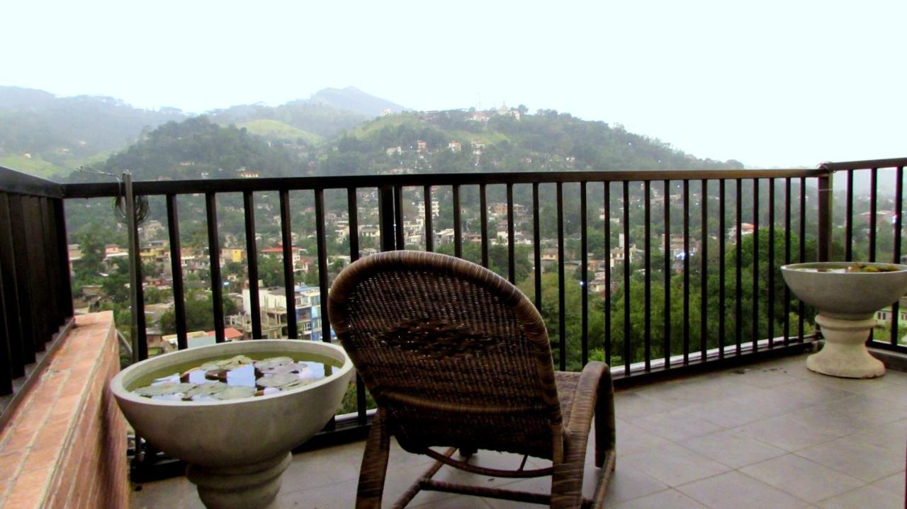 Hotel Bunk Planet Kandy Zewnętrze zdjęcie